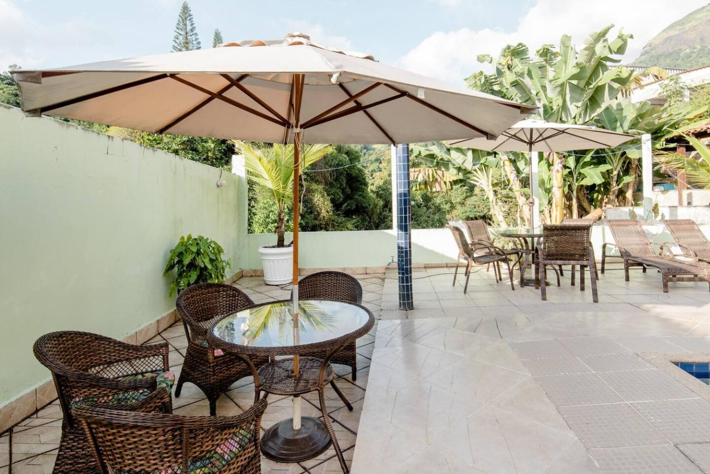 Queiroz Hotel